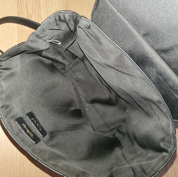 Disney Minnie Mouse Red Bow Quilted Black Backpack by Dani Danielle Nicole NWOT - Picture 3 of 6